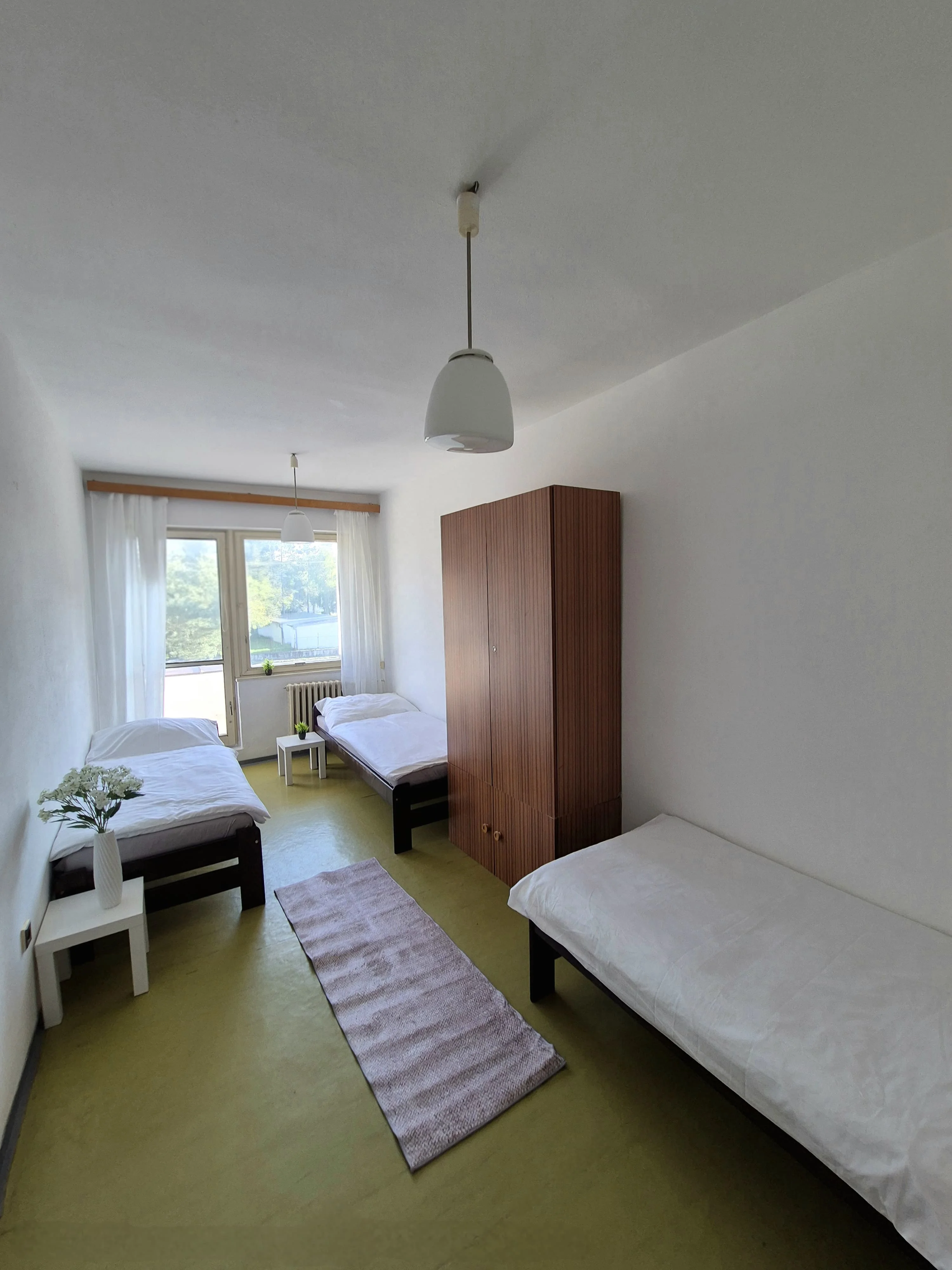 Trojlôžková izba — Ubytovňa Karpatia